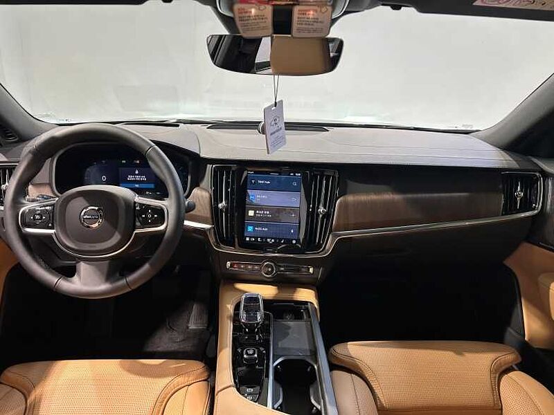 Volvo  Ultra, B5  Bright