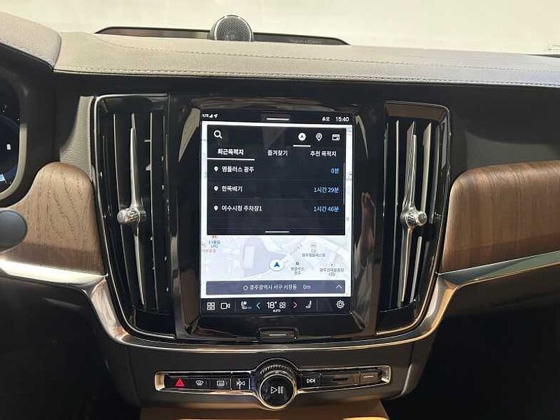 Volvo  Ultra, B5  Bright