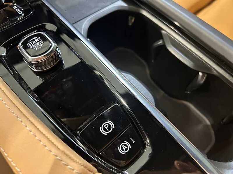 Volvo  Ultra, B5  Bright