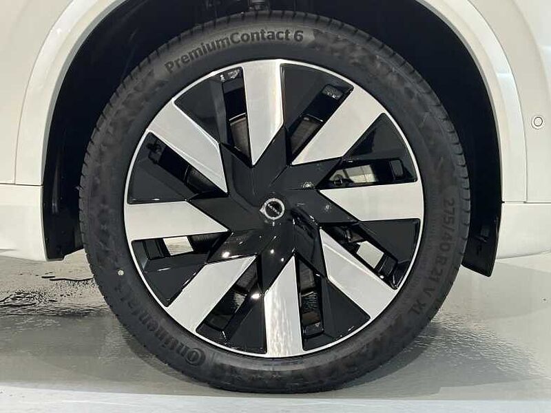 Volvo  Ultra, T8 AWD Bright