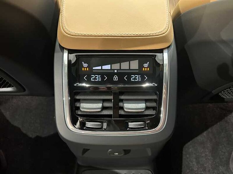 Volvo  Ultra, T8 AWD Bright