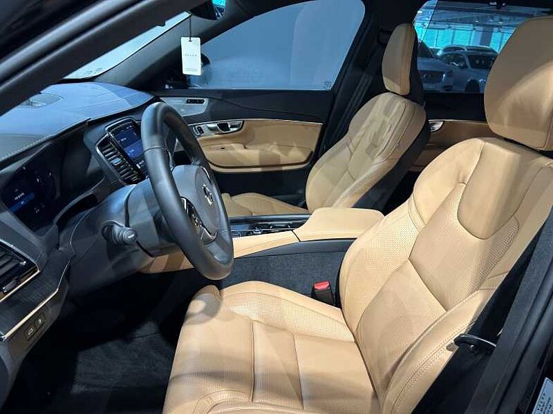 Volvo  Recharge Ultimate, T8 AWD Bright