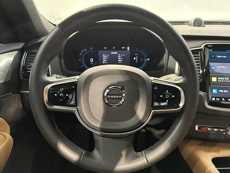 Volvo  Recharge Ultimate, T8 AWD Bright