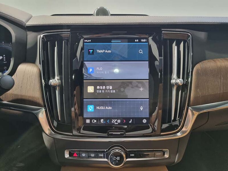 Volvo  Ultimate B5 브라이트