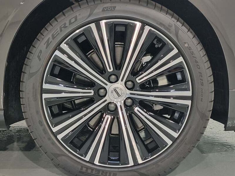 Volvo  Ultimate B5 브라이트