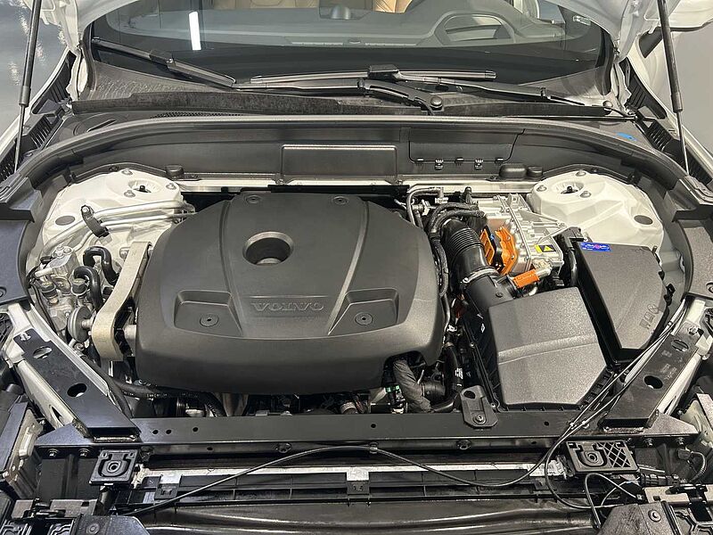 Volvo Ultra, T8 AWD 브라이트