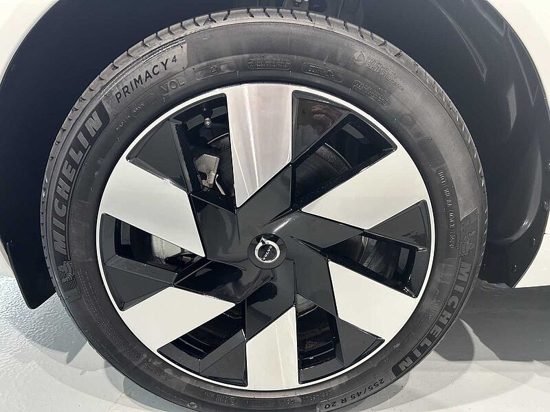 Volvo Ultra, T8 AWD 브라이트