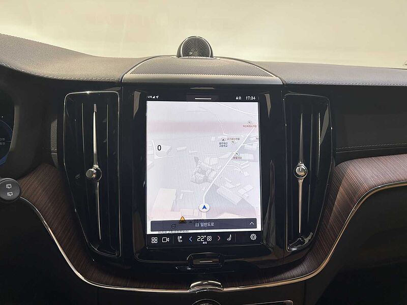 Volvo Ultra, T8 AWD 브라이트