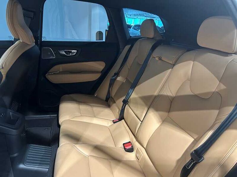 Volvo Ultra, T8 AWD, 브라이트