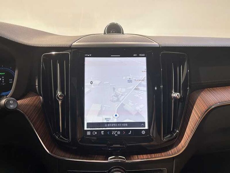 Volvo Ultra, T8 AWD, 브라이트