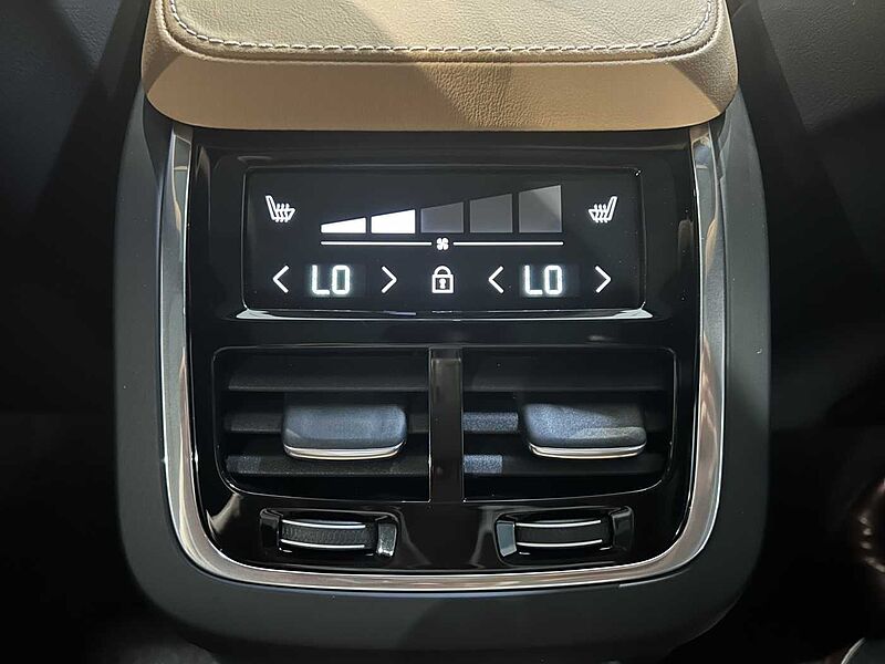 Volvo Ultra, T8 AWD, 브라이트