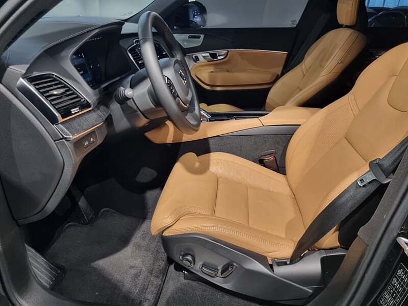 Volvo  Recharge Ultimate T8 AWD 브라이트