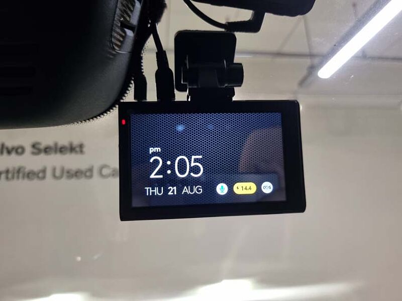 Volvo  Recharge Ultimate T8 AWD 브라이트