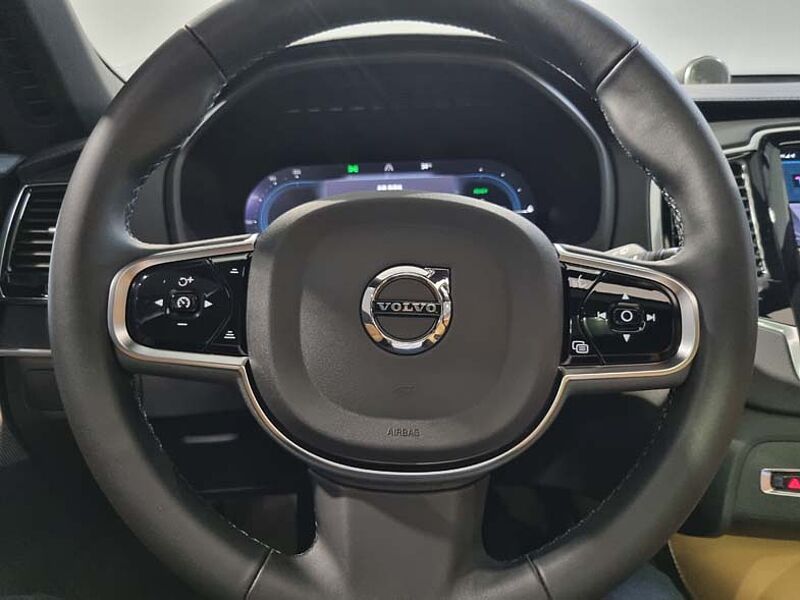 Volvo  Recharge Ultimate T8 AWD 브라이트