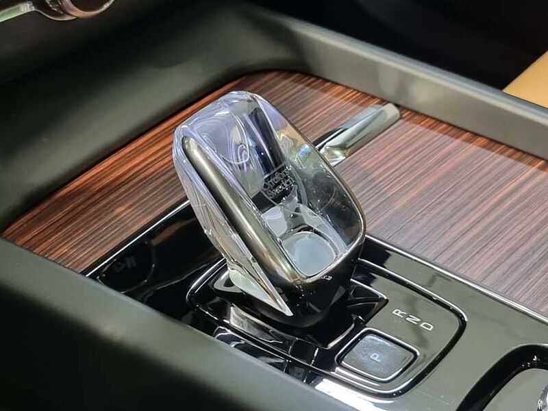 Volvo  Ultra T8 AWD 브라이트