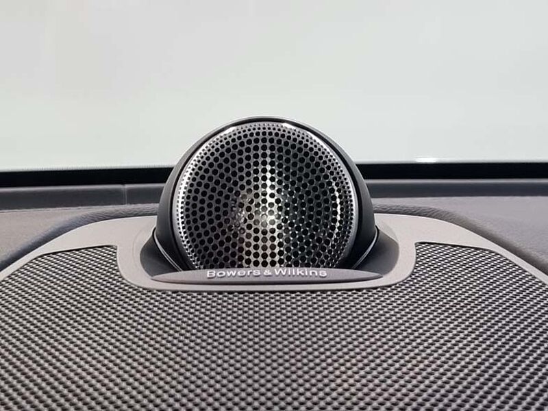 Volvo  Ultra T8 AWD 브라이트