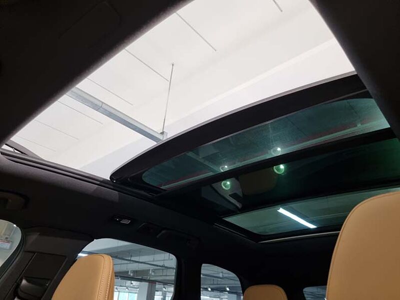 Volvo  Ultra T8 AWD 브라이트