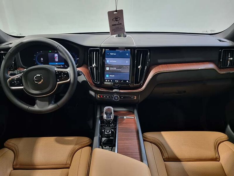 Volvo  Ultra T8 AWD 브라이트