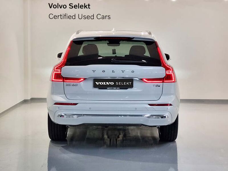 Volvo  Ultra T8 AWD 브라이트
