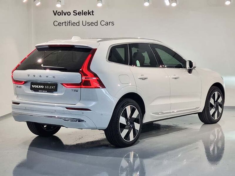Volvo  Ultra T8 AWD 브라이트