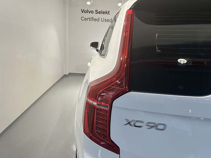 Volvo  Ultra B6 AWD 브라이트