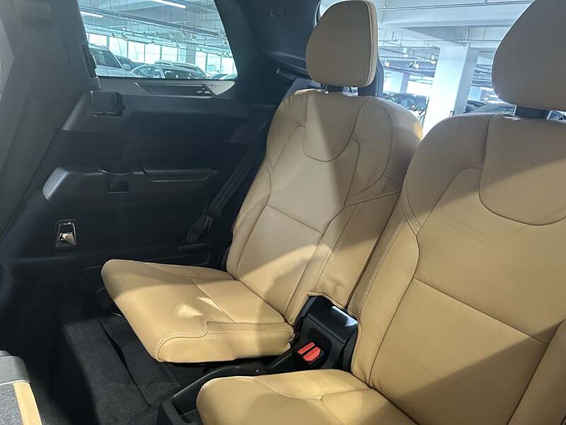 Volvo  Ultra B6 AWD 브라이트