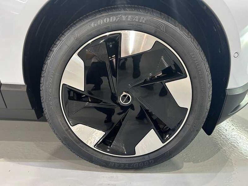 Volvo  Ultra, Single Motor ER