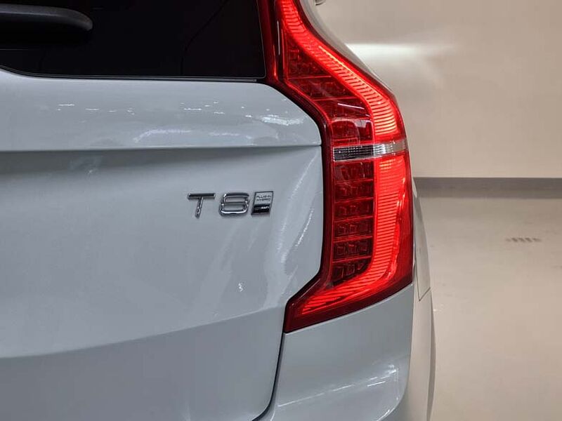 Volvo Ultra, T8 AWD 플러그-인 하이브리드