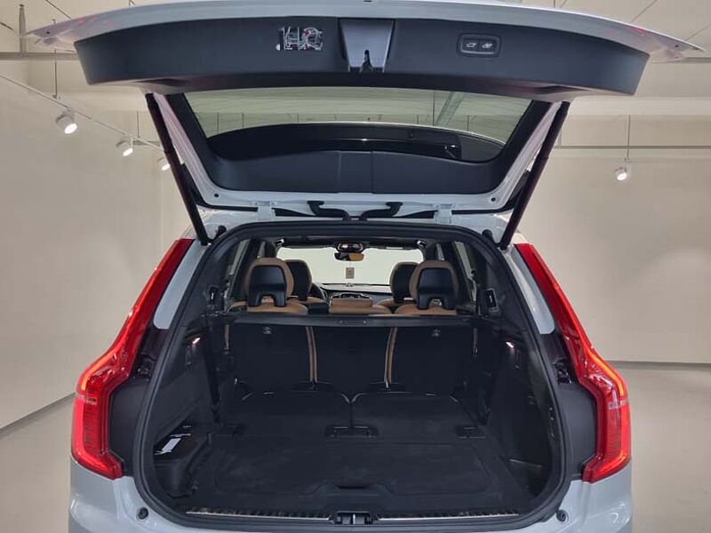 Volvo Ultra, T8 AWD 플러그-인 하이브리드