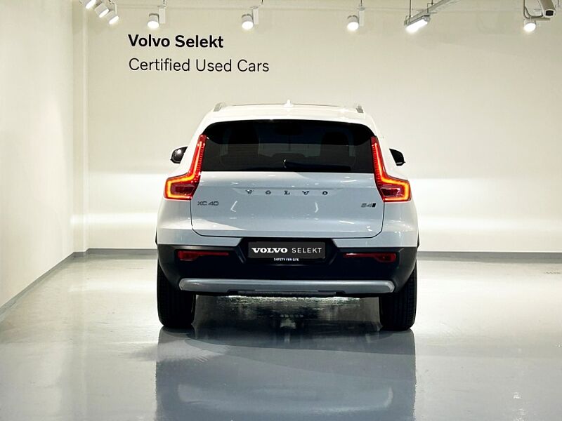 Volvo  Ultra, B4 AWD, 브라이트