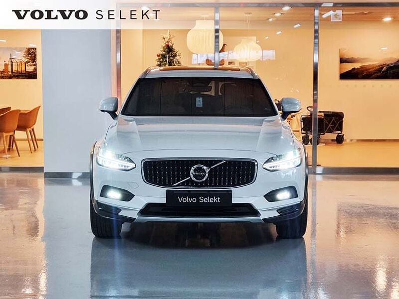 Volvo Ultimate, B5 AWD