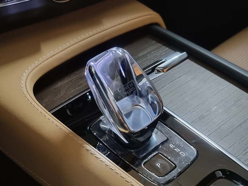 Volvo Ultimate, B5 AWD