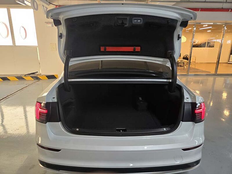 Volvo Ultra, B5 가솔린, 브라이트