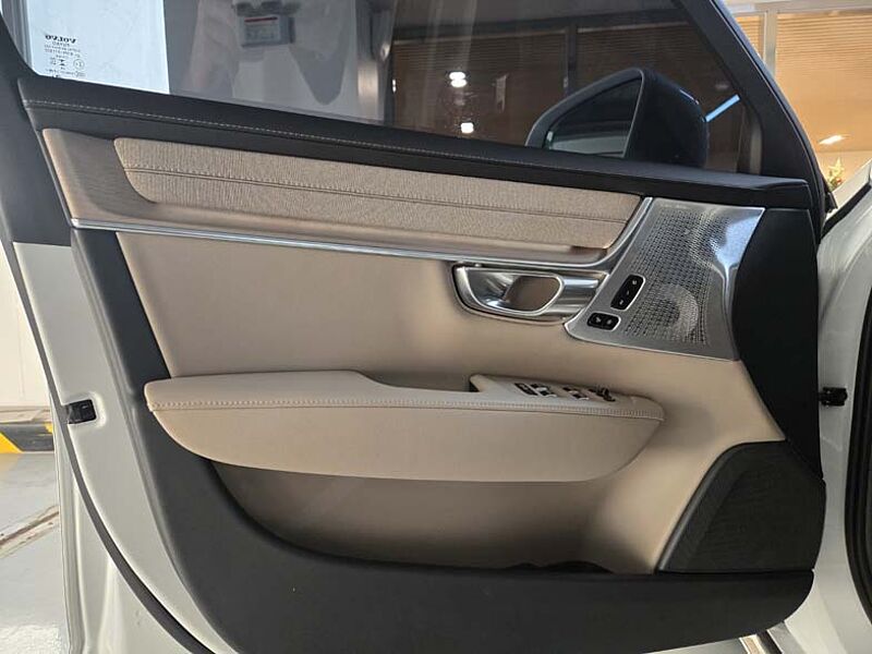 Volvo Ultra, B5 가솔린, 브라이트