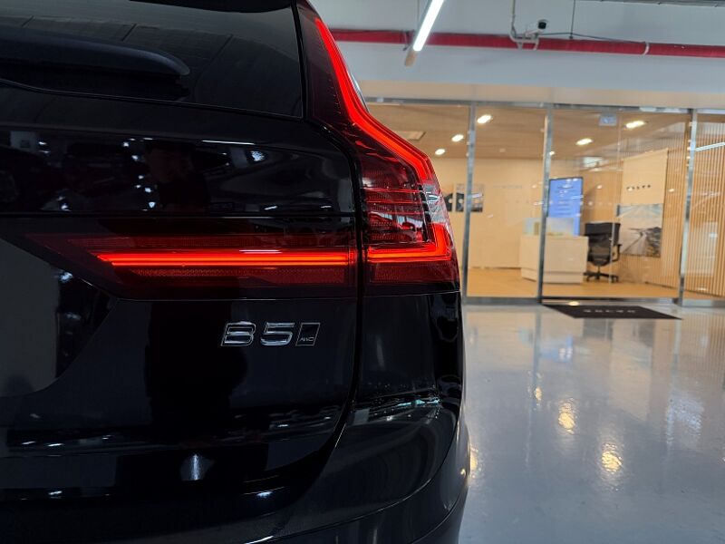 Volvo  Ultimate, B5 AWD 브라이트