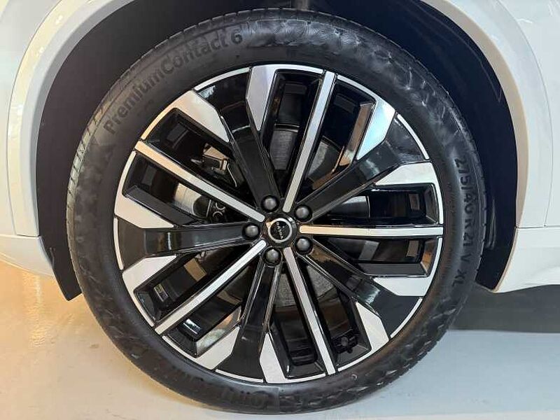 Volvo  Ultra, T8 AWD