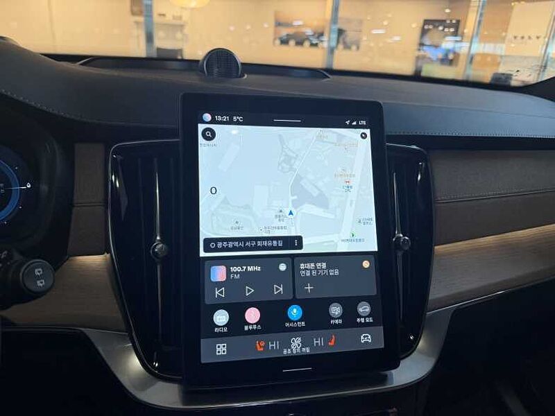 Volvo  Ultra, T8 AWD