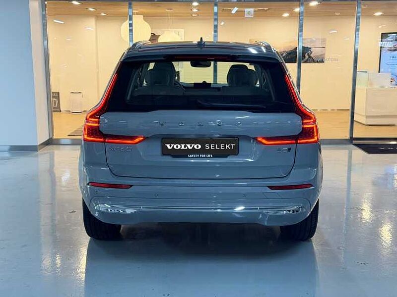 Volvo  Ultra, B5 AWD