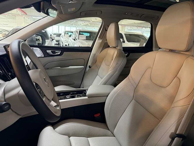 Volvo  Ultra, B5 AWD