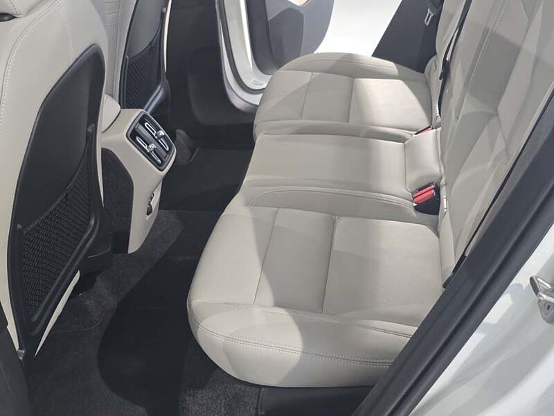 Volvo  Ultra, B4 AWD 마일드 하이브리드, 가솔린, 브라이트