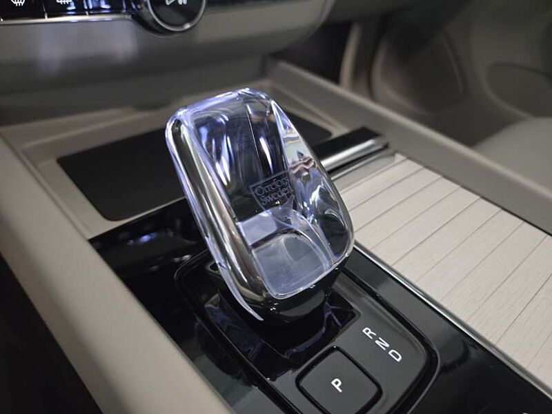 Volvo Ultra, B5 AWD 가솔린, 다크