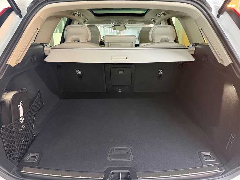 Volvo Ultra, B5 AWD 다크 에어서스