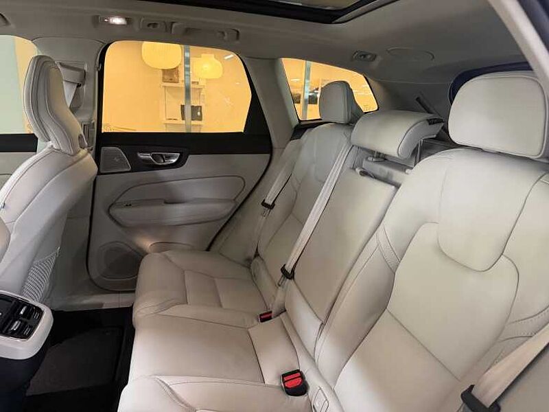 Volvo Ultra, B5 AWD 다크 에어서스