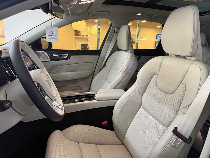 Volvo Ultra, B5 AWD 다크 에어서스