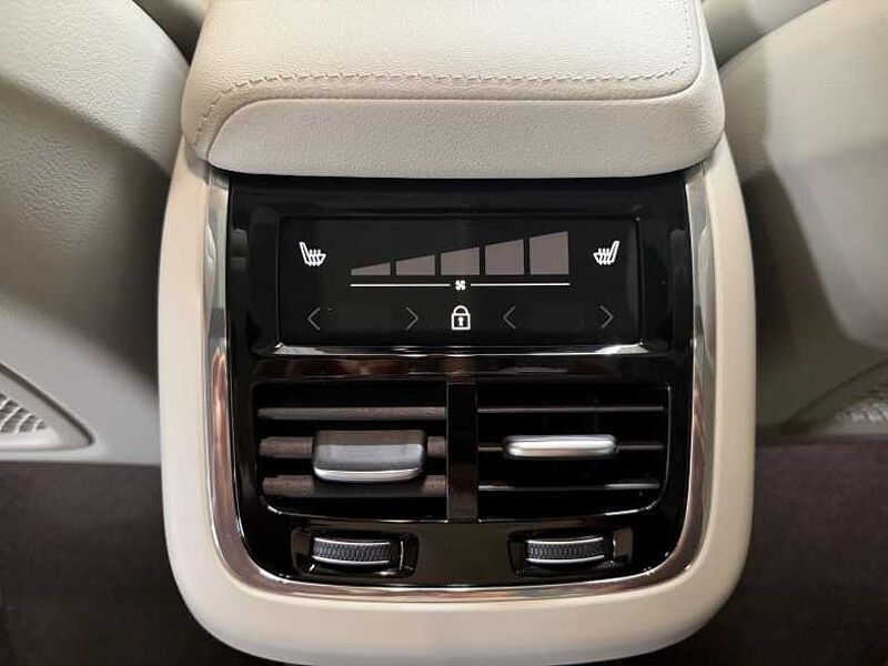 Volvo Ultra, B5 AWD 다크 에어서스