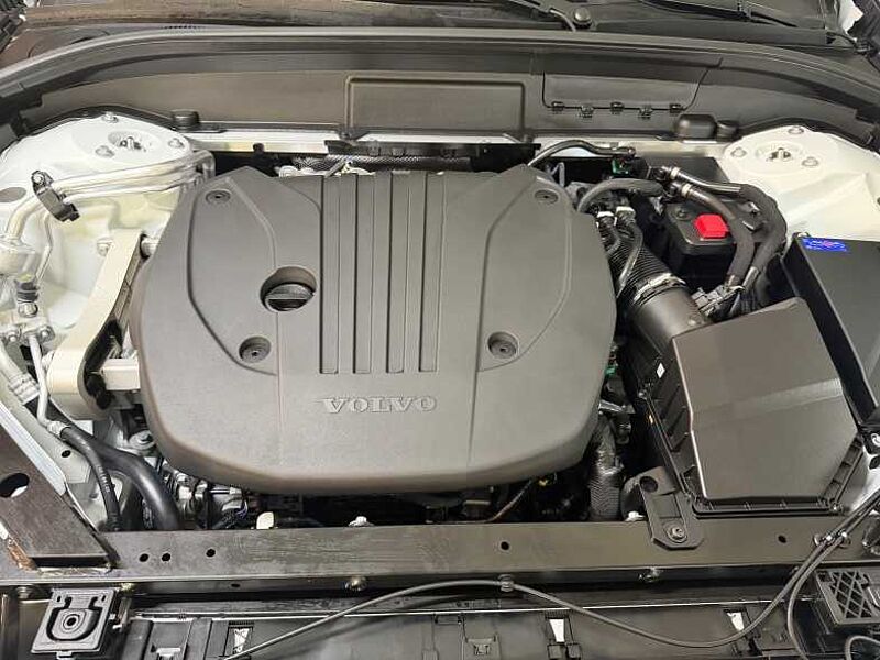 Volvo Ultra, B5 AWD 다크 에어서스