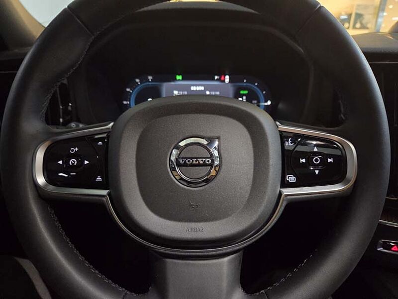 Volvo  T8 AWD 플러그-인 하이브리드