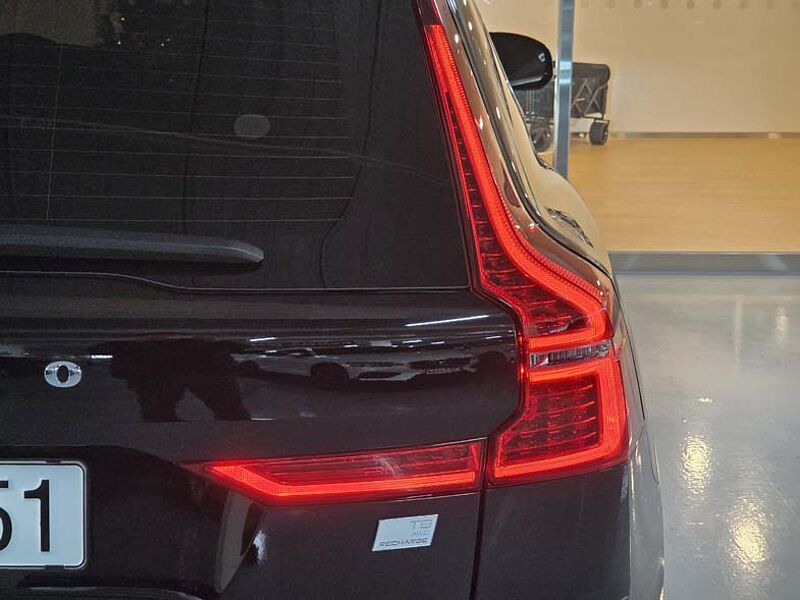 Volvo  T8 AWD 플러그-인 하이브리드