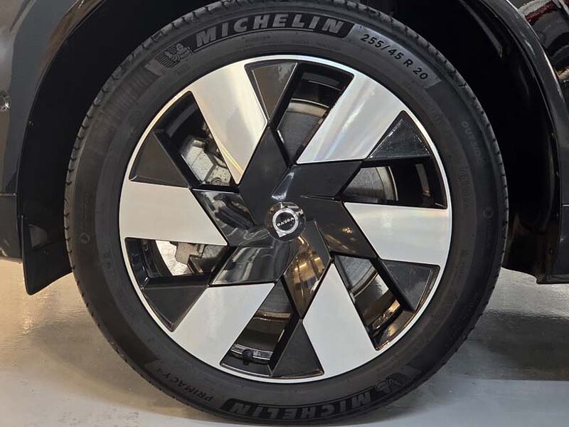 Volvo  T8 AWD 플러그-인 하이브리드