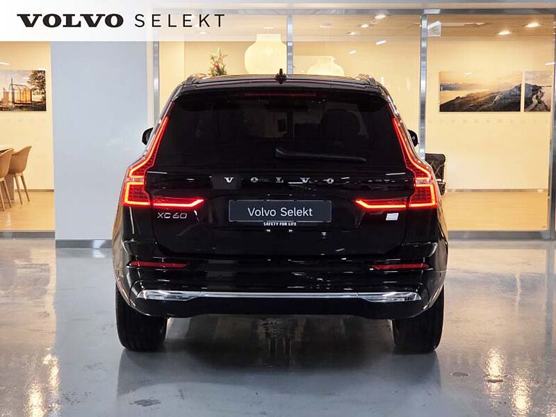 Volvo  T8 AWD 플러그-인 하이브리드